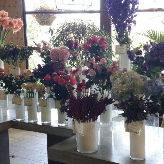 McArdle's Florist and Garden Center 2 tips