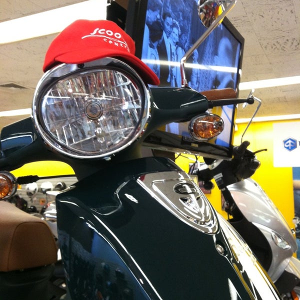 Vespa Hartford Scooter Centrale 161 Woodford Ave Ste 54