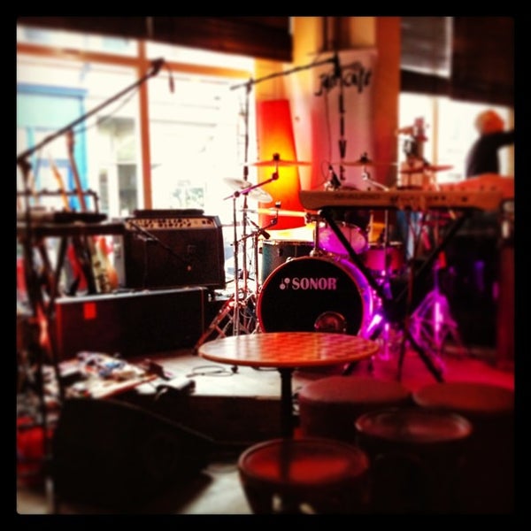 Jam Café City Centre 27 tips