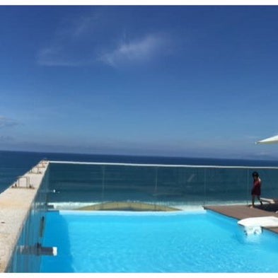 Foto scattata a Holiday Beach Hotel Danang Hotel &amp; Resort da Trần L. il 8/10/2015