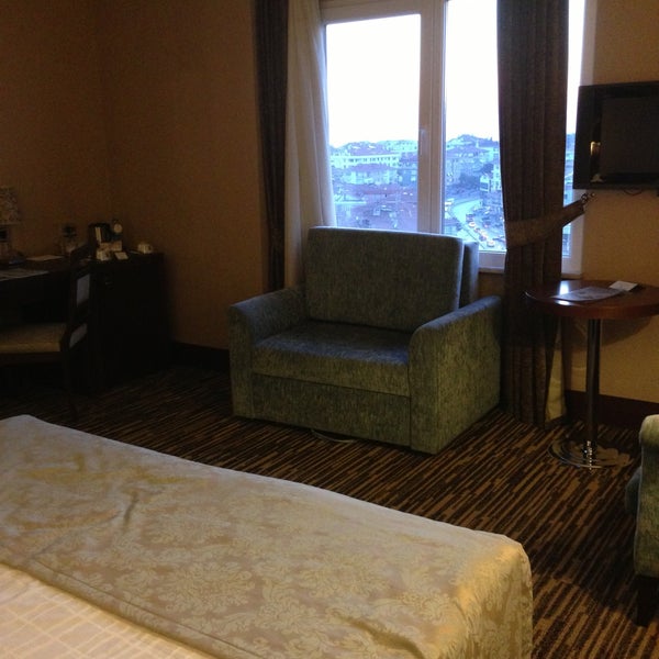 Foto scattata a Dream Hill Business Deluxe Hotel da Ceres il 5/15/2013