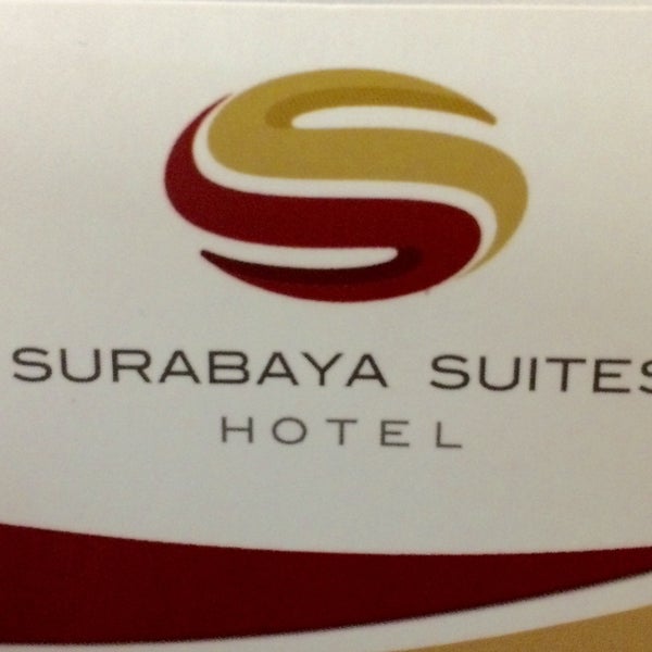 รูปภาพถ่ายที่ Surabaya Suites Hotel โดย Ahmad M. เมื่อ 4/7/2016
