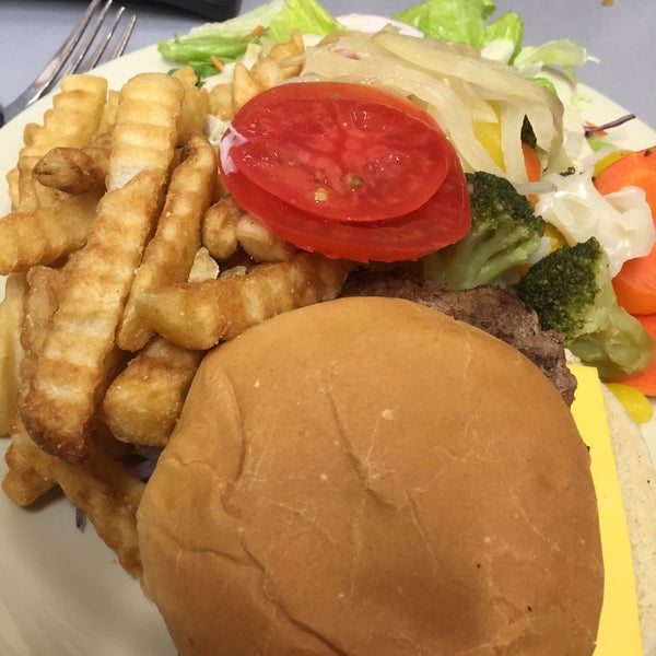Fountain Dining Hall College Cafeteria