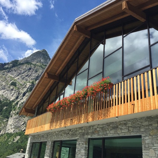 Photo taken at Grand Hotel Courmayeur by Massimo C. on 6/21/2015