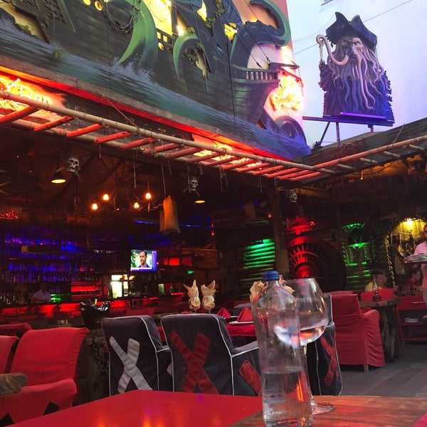 Foto scattata a Captain Pirate Restaurant Bar da Ahmet Ö. il 6/14/2019