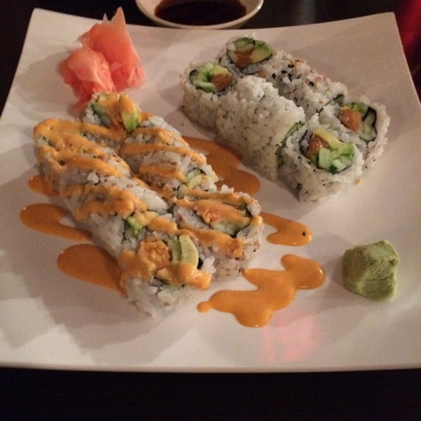 Foto scattata a Mr. Sushi da Jason S. il 10/3/2014