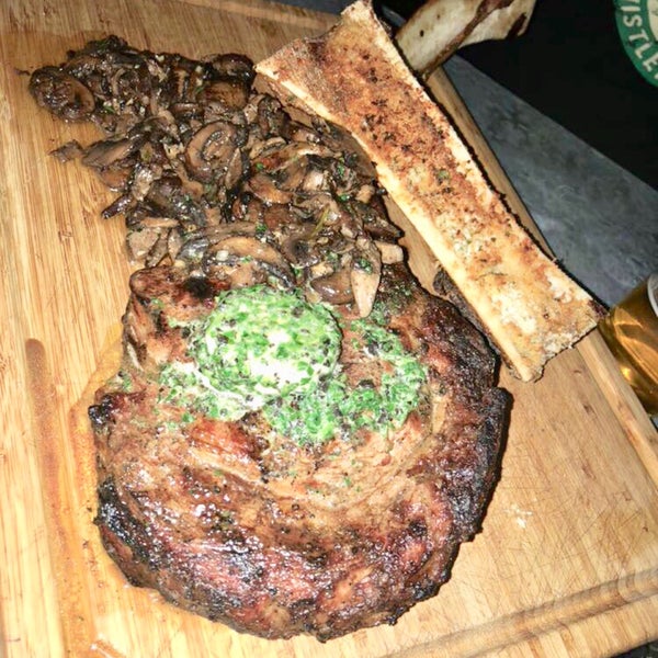 ribeye steak tomahawk
