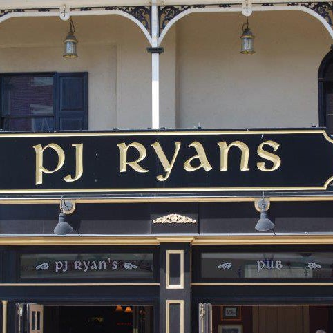 Foto tomada en PJ Ryan&#39;s Pub  por PJ Ryan&#39;s Pub el 1/16/2015