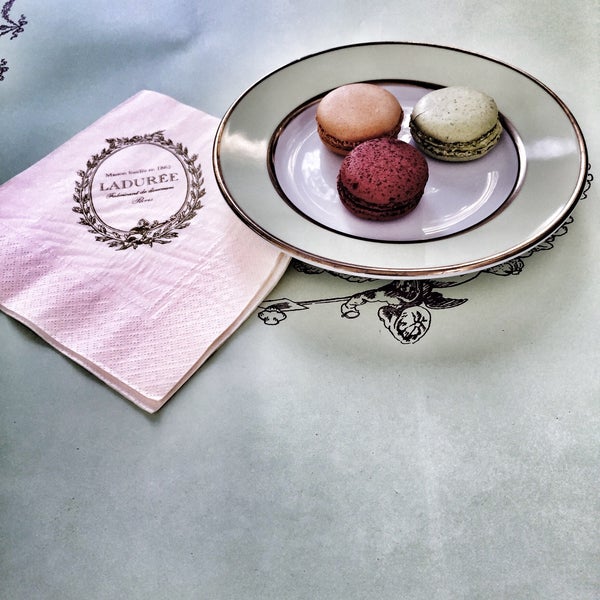 Laduree Париж Брест