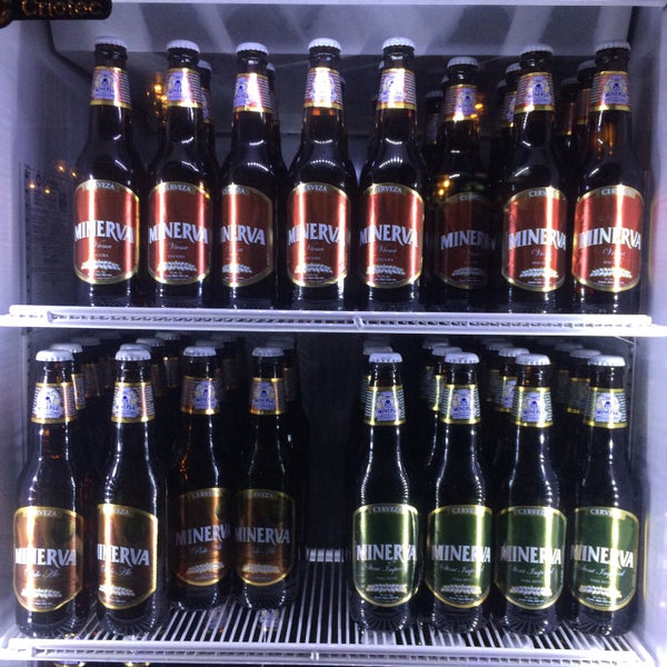 Foto tomada en El Depósito World Beer Store Providencia  por Gustavo A. el 1/31/2015