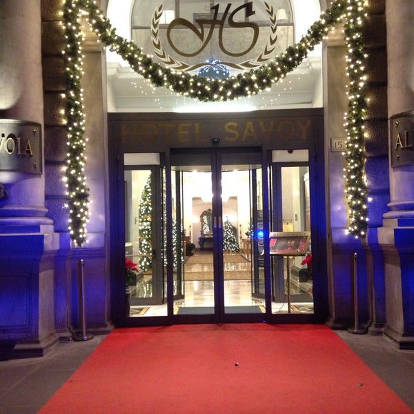 Foto scattata a Savoy Hotel da Radek K. il 12/31/2015