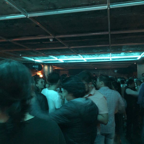 9/29/2018 tarihinde Adánziyaretçi tarafından Bar Américas'de çekilen fotoğraf