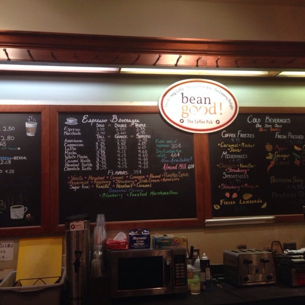 Foto tirada no(a) BeanGood: The Coffee Pub por Beth K. em 3/20/2015