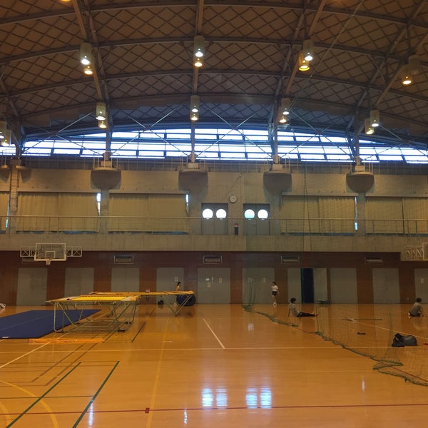 大阪大学 体育館 吹田キャンパス 大学の競技場