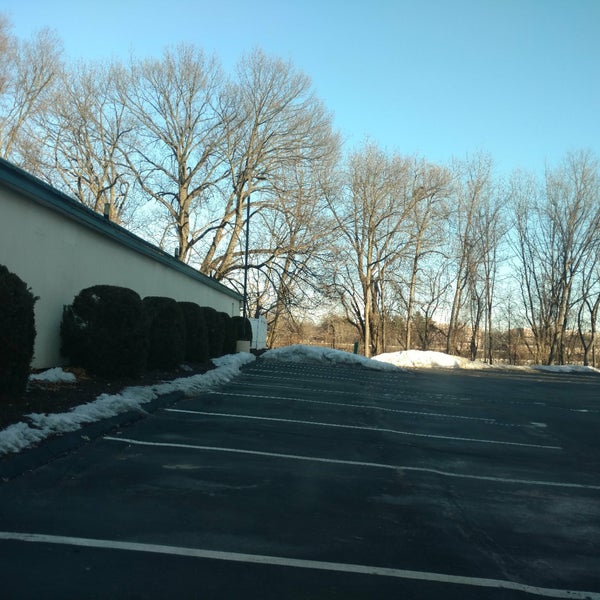 Super 8 West Springfield Route 5 Tourist Class West Springfield Ma Hotels Gds Reservation Codes Travel Weekly Asia