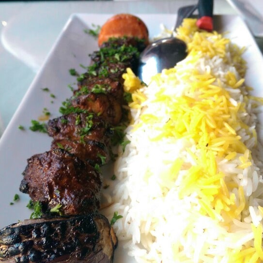 5/14/2014에 Dustin L.님이 Bamiyan Restaurant에서 찍은 사진
