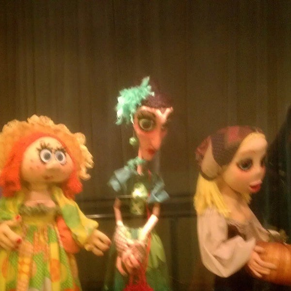 รูปภาพถ่ายที่ The Puppet Co. At Glen Echo Park โดย Ms.Kane K. เมื่อ 8/24/2013