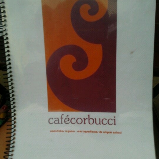 Foto tirada no(a) Café Corbucci por Clarisse D. em 10/3/2012