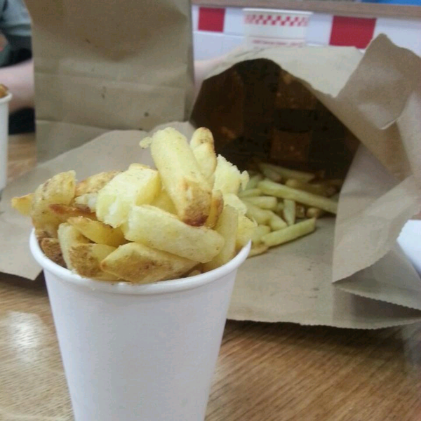 "Little fries" - yeah the stuff in the bag could fill another cup, and that's all from the same portion. They are generous here ;)