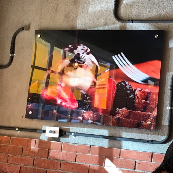 8/13/2017にIris G.がW&amp;M Waffles &amp; Moreで撮った写真