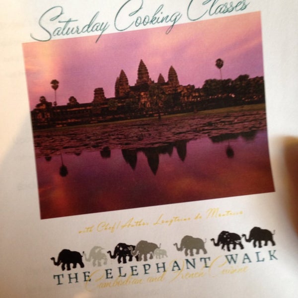 2/15/2014 tarihinde Jeff N.ziyaretçi tarafından The Elephant Walk'de çekilen fotoğraf