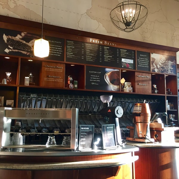 8/27/2017에 Leif E. P.님이 Peet&#39;s Coffee &amp; Tea에서 찍은 사진