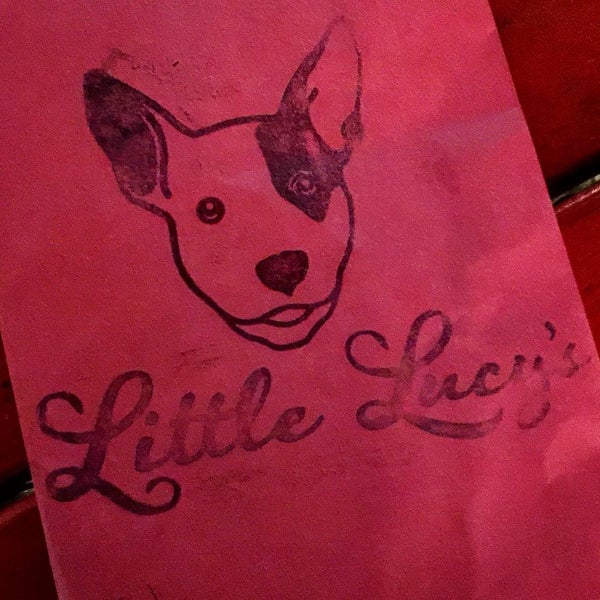 Снимок сделан в Little Lucy&#39;s Mini Donuts пользователем Joel D. 7/18/2015