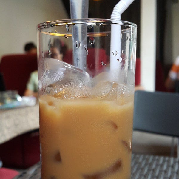 Foto diambil di Cà phê Tinh Tế oleh Hải Đ. pada 5/11/2015