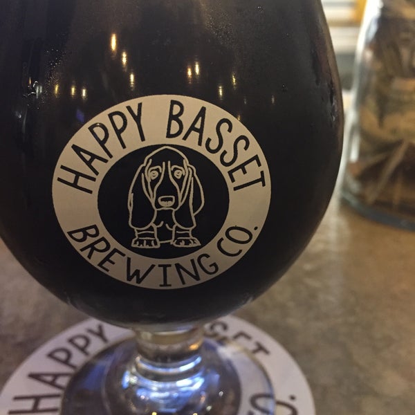 Photo taken at Happy Basset Brewing Company by Sill Bnyder on 5/19/2018