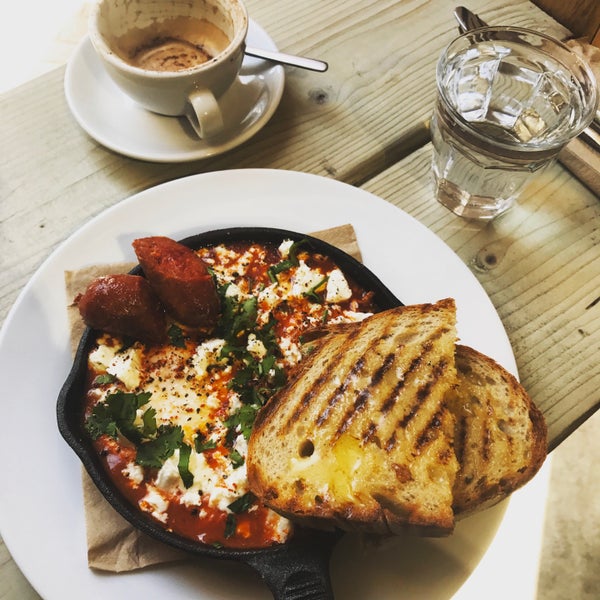 Doesn't look like much from the outside but serves STUNNING food and coffee. Space inside is limited so get there early(ish)! Oh, and get the shakshuka.