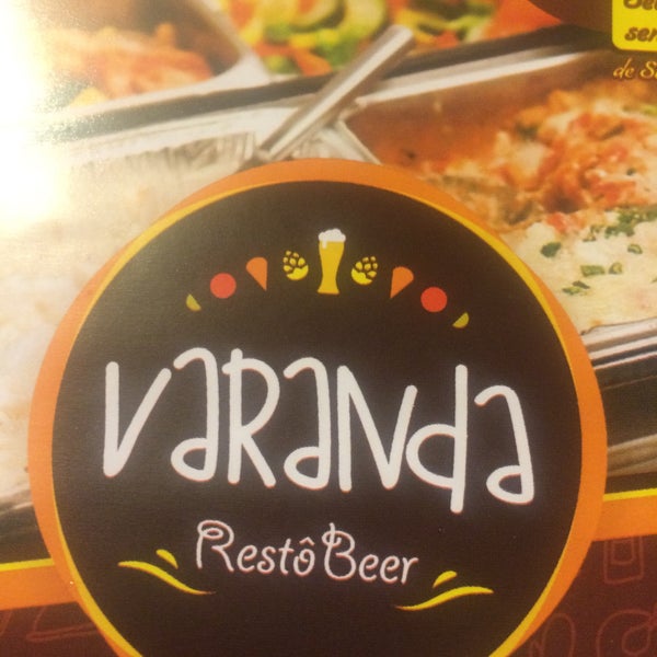 Foto tirada no(a) Varanda Restô Beer por Tchelo G. em 12/5/2015