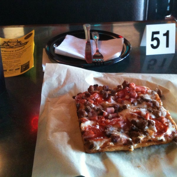 Photo taken at Northside Nathan&#39;s Pizza by Remo H. on 5/11/2014