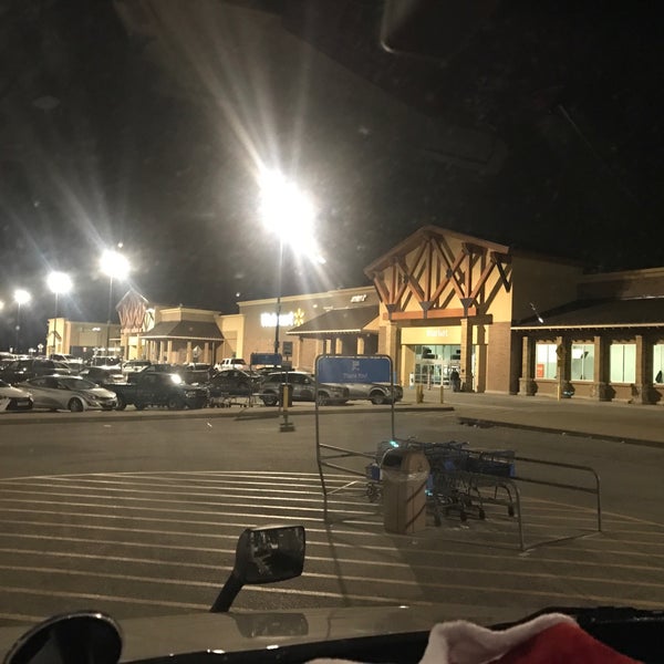 Walmart Supercenter 11 tavsiye'da fotoğraflar