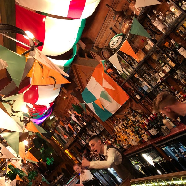Photo taken at Waxy O&#39;Connor&#39;s by Fuat G. on 3/14/2019