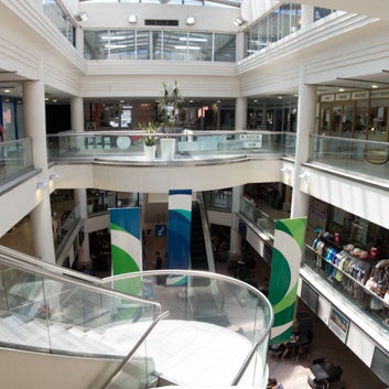 Foto scattata a O&#39;Connells Shopping Centre da O&#39;Connells Shopping Centre il 1/19/2015