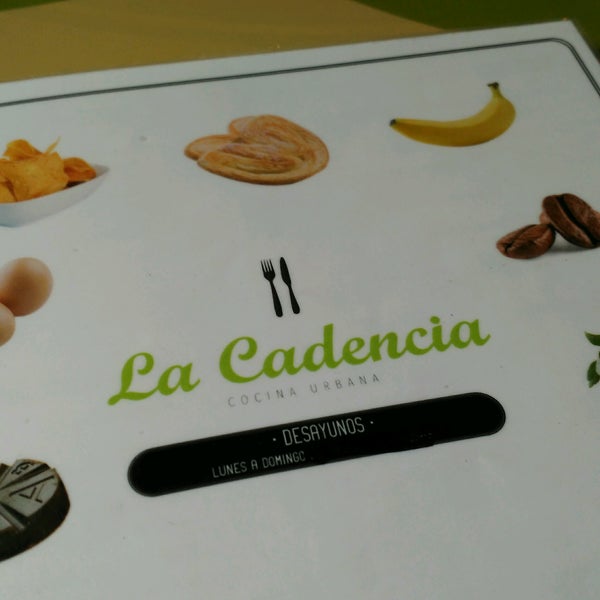 Photo taken at La Cadencia Lonchería by Ian on 10/1/2016