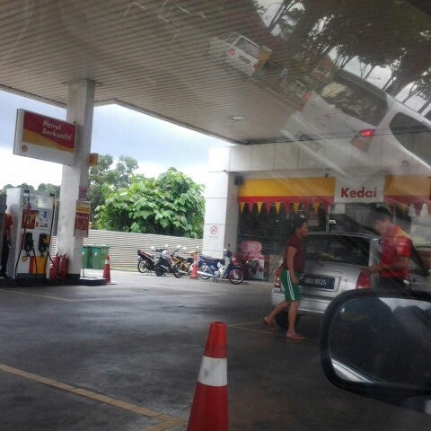 Photo taken at Shell by Monawati A. on 1/24/2013