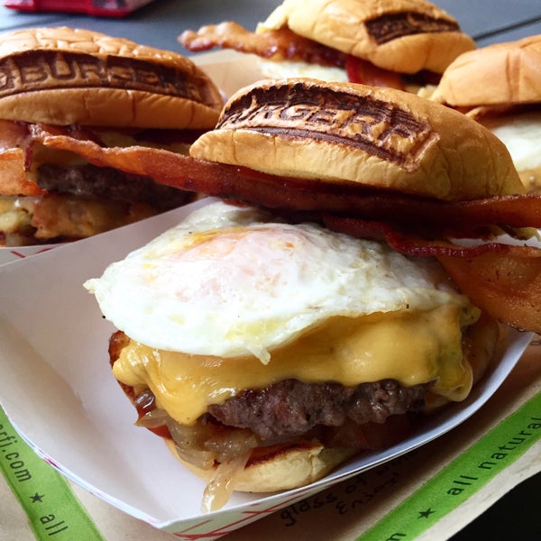 This place is fresh! Order the CEO burger or the breakfast all day.