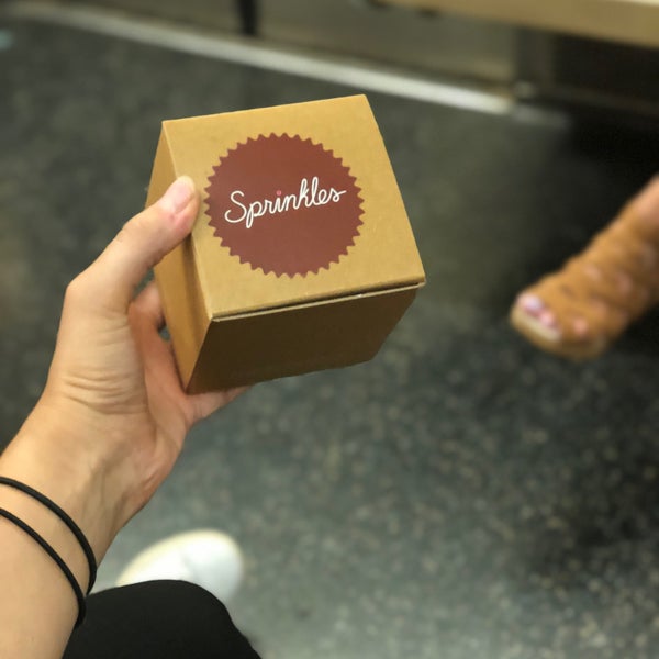 Photo taken at Sprinkles by Hannah P. on 8/27/2018