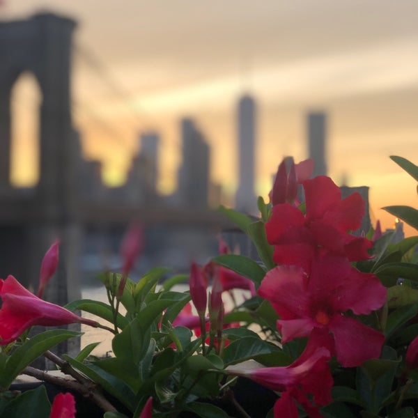 Photo taken at DUMBO House Sitting Room by Hannah P. on 8/5/2019