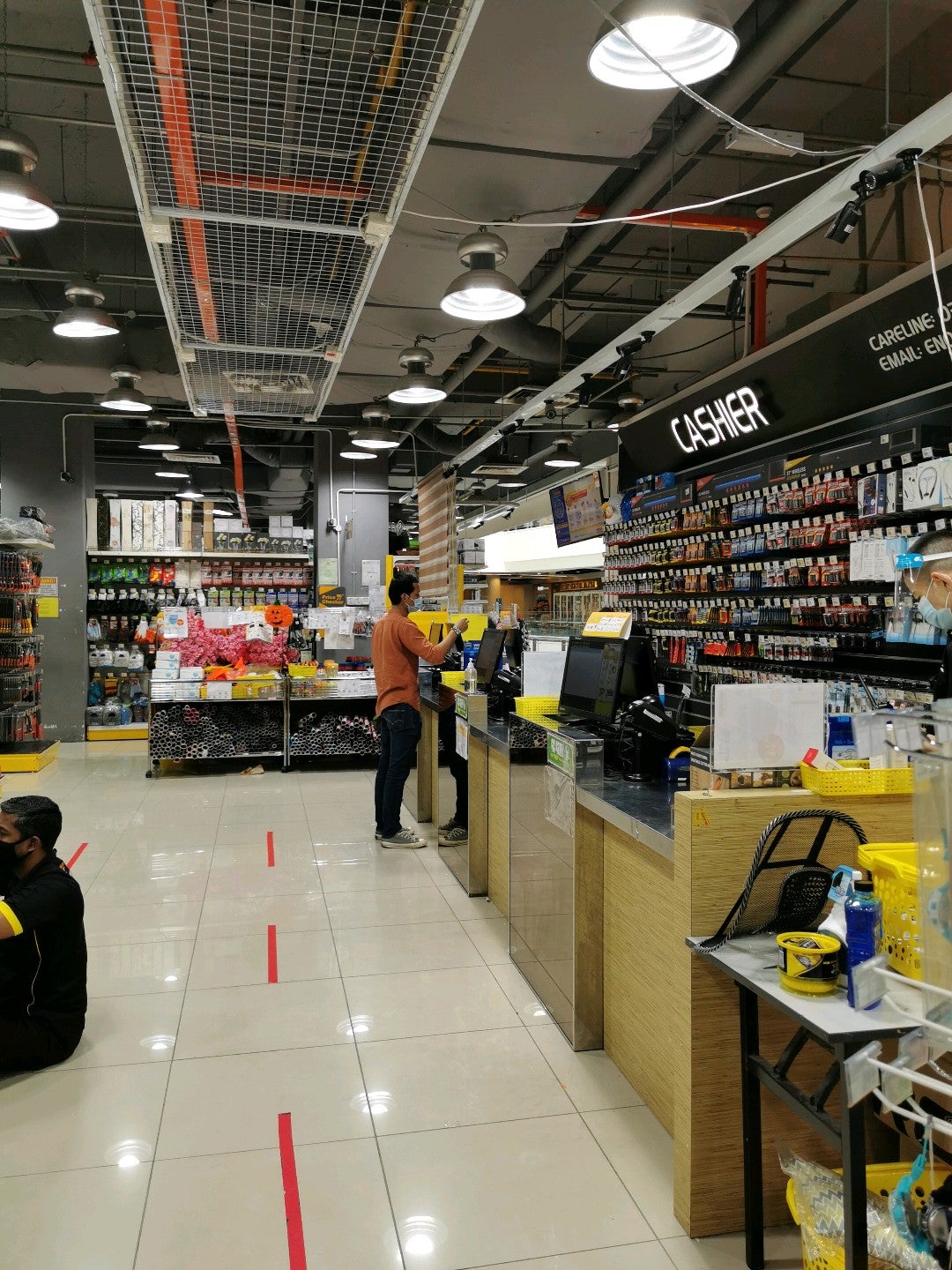 Mr Diy Petaling Jaya Dan Blake