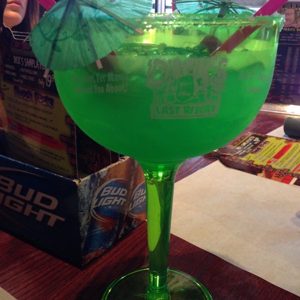 Photo taken at Dick&#39;s Last Resort by Itsnotme S. on 6/2/2014
