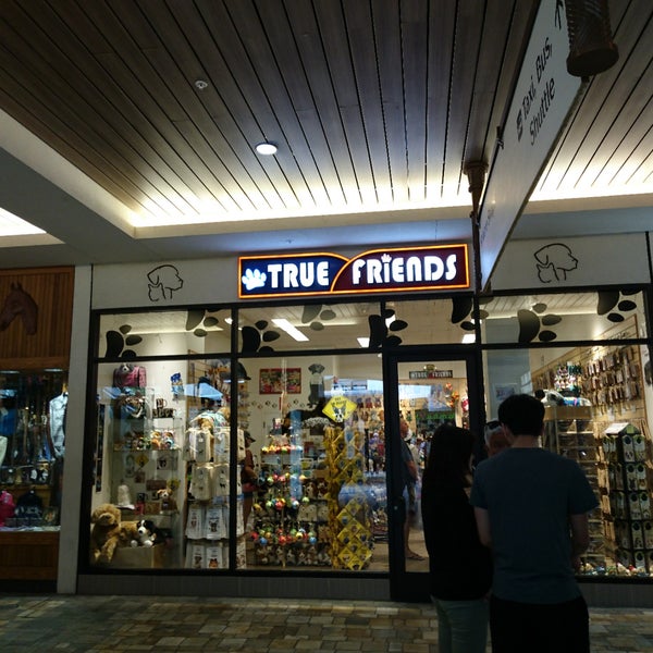 True Friends Ala Moana Kakaako 114 ziyaretçidan 1 tavsiye