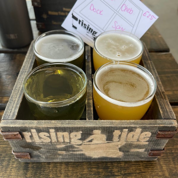 8/12/2021 tarihinde John F.ziyaretçi tarafından Rising Tide Brewing Company'de çekilen fotoğraf