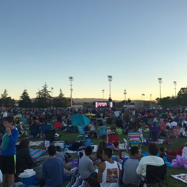 Mount Diablo High School High School