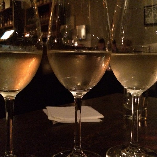 2/16/2014에 Amol K.님이 Nectar Wine Lounge에서 찍은 사진