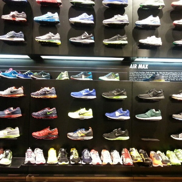 nike store in the valley