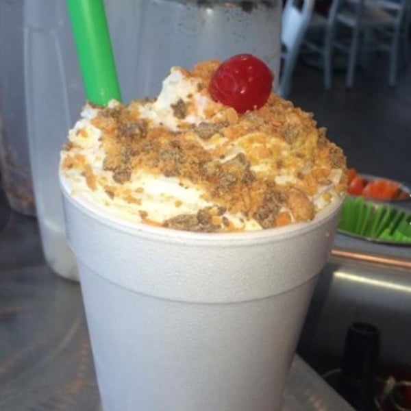 Chilly Spoons Frozen Yogurt Bar (Now Closed) South Orange 18 tips