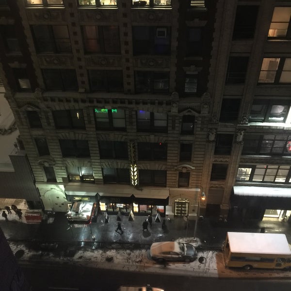 12/15/2017にCharles P.がHoliday Inn Express Manhattan Times Square Southで撮った写真