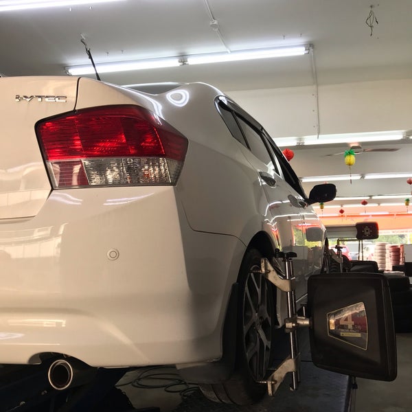 Perkhidmatan Tayar Tmk Rawang Tyre Auto Service Shah Alam Sdn Bhd